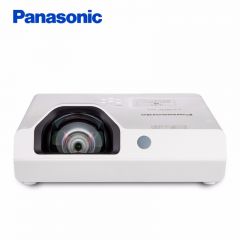 松下（Panasonic）短焦投影仪PT-X3282STC低蓝光强光感应高对比度企业级办公投影机（标清 3300流明）