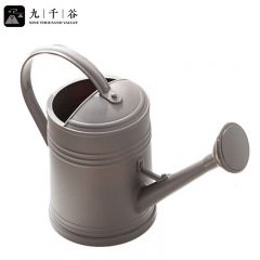 九千谷 6119 洒水壶2L 浇花喷壶园林洒水壶园艺浇花壶家用办公喷水壶长嘴浇水壶种菜浇花水壶 灰色