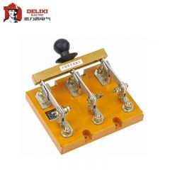 德力西电气（DELIXI ELECTRIC） 刀形隔离器 HD11-100/28 胶板